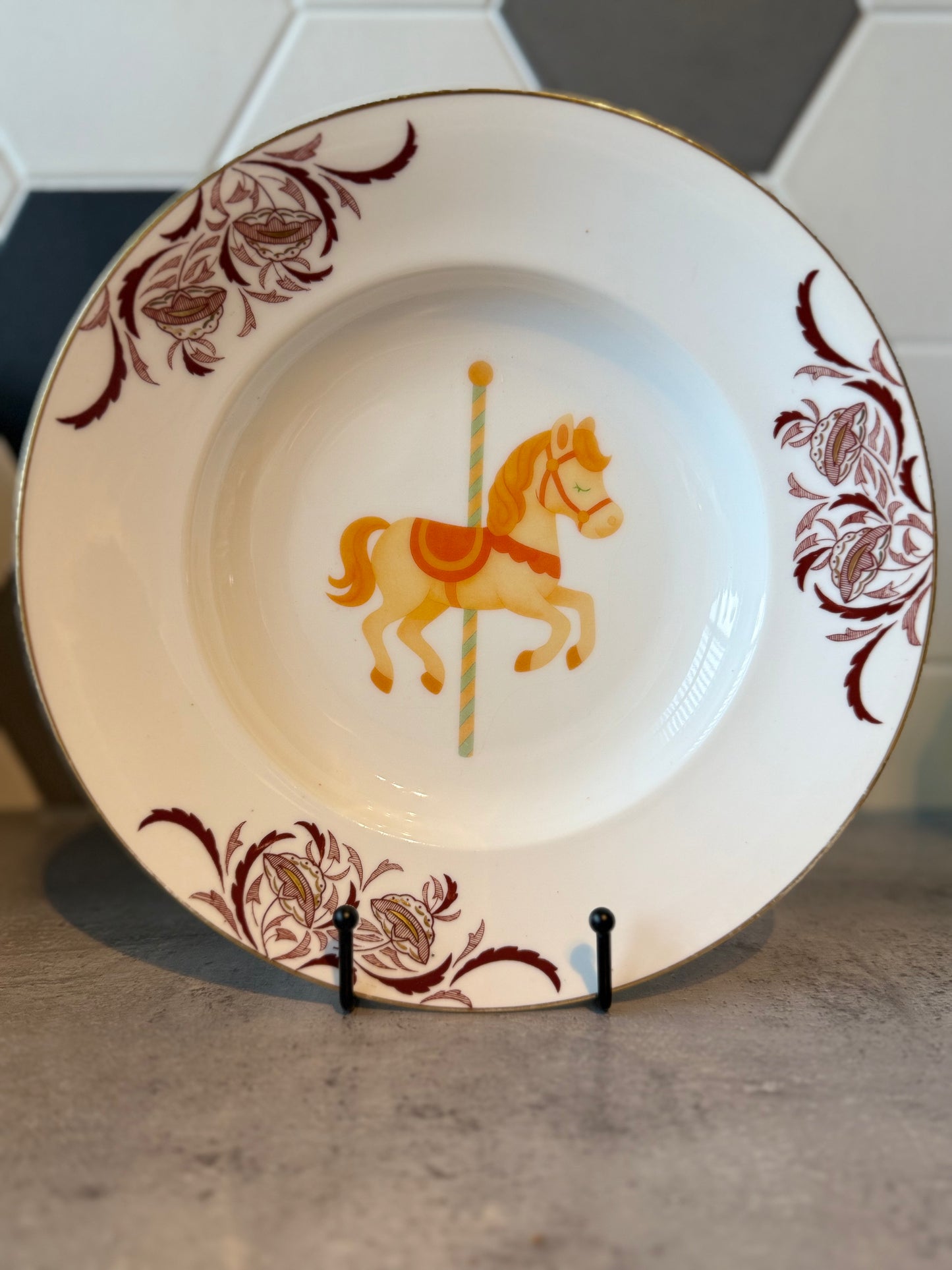 Wandbord 25 cm ‘Draaimolenpaardje’